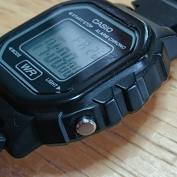 X Ladies Casio digital watch LA-20WH Black resin case SS back, new black Pu - Picture 3 of 12